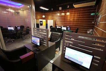 Instawin LB Centtro Mall