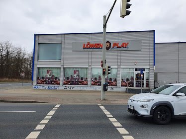 Löwen Play