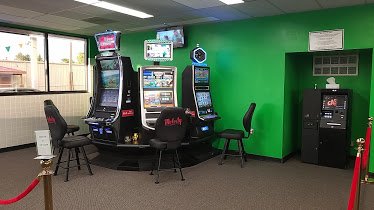 Lucky's Lounge