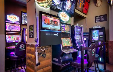 Roadhouse Slots Poker Video Gaming