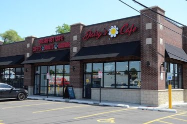 Daisy’s SLOTS & Cafe