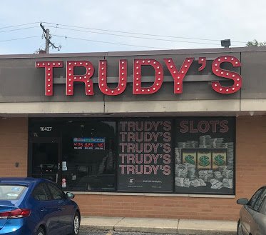 Trudy's Cafe Cash Island