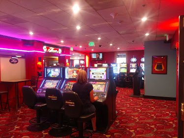 Johnny Zs Casino