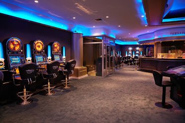Versailles Casino