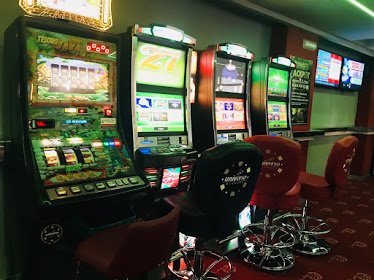 Universo Salón De Juego Y Apuestas Deportivas Sabiñanigo